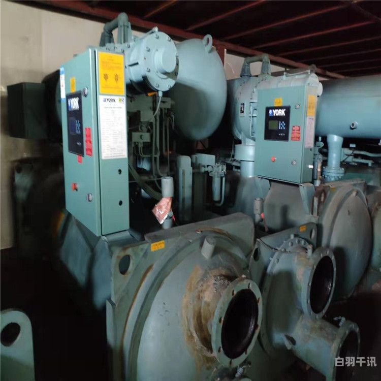 韩国二手水冷机器回收（回收水冷机组）