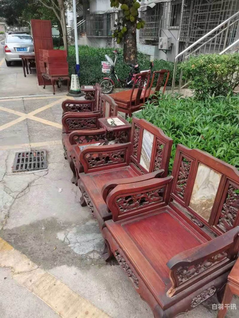 上海沙发椅二手回收店面（上海二手沙发回收平台）