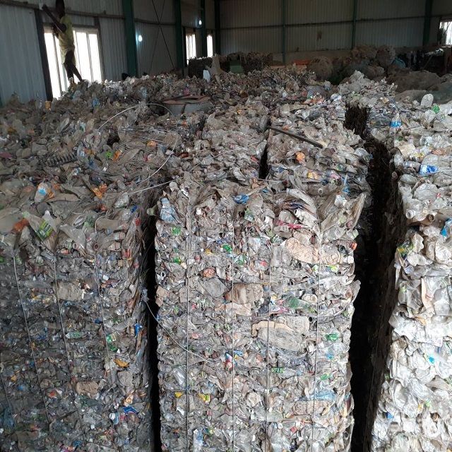 河南pet塑料废料回收（河南的塑料回收市场）